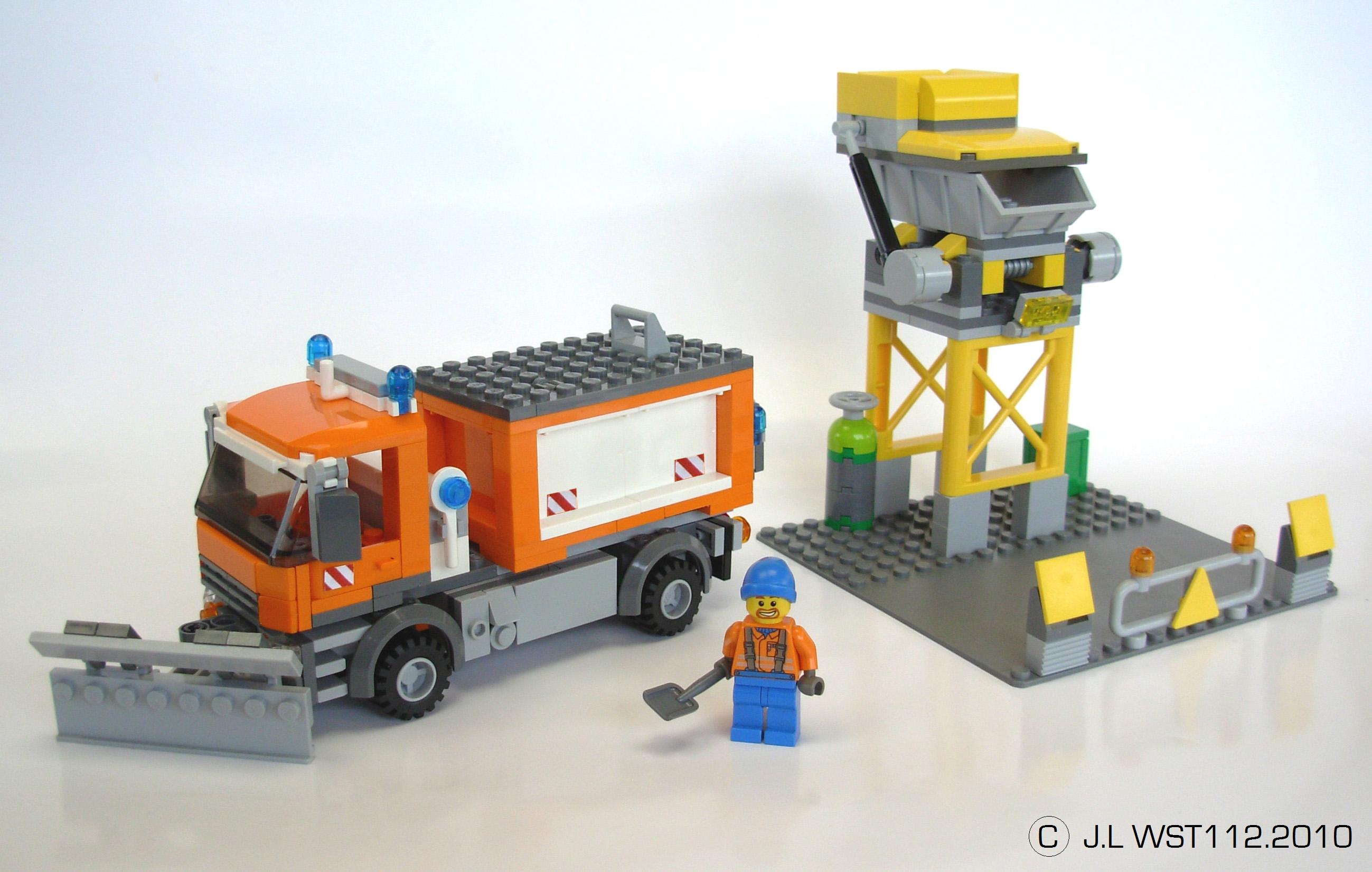 Lego City Construction 7631 Camion à benne basculante : : Jeux et  Jouets